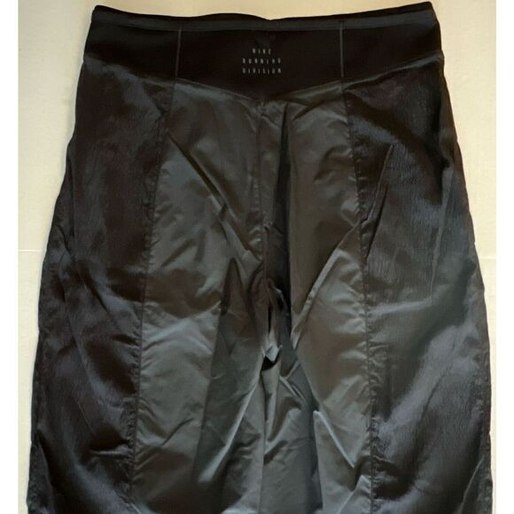 Nike FB7825-010 Women's Sz Small Black Run Division Storm-Fit Run Jogger Pants - Picture 6 of 16